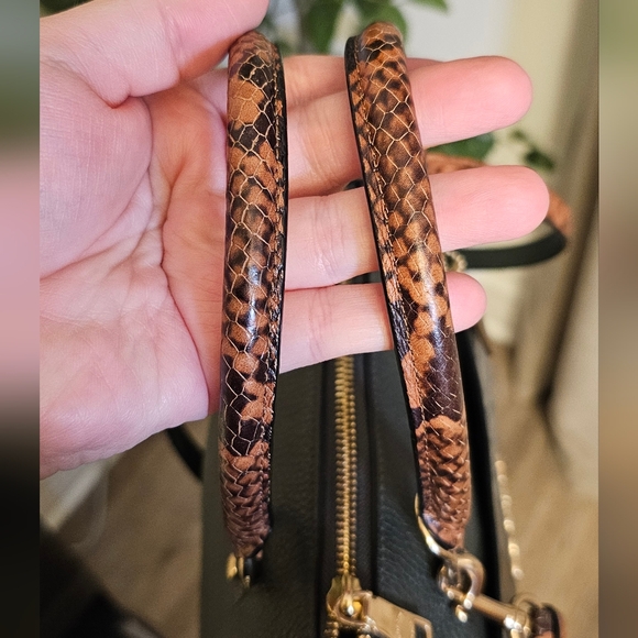 Coach Emma Green Leather Satchel with Crossbody Strap - Picture 7 of 8